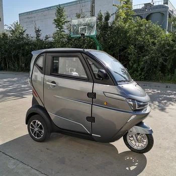 Ηλεκτρικό όχημα με τρεις τροχούς